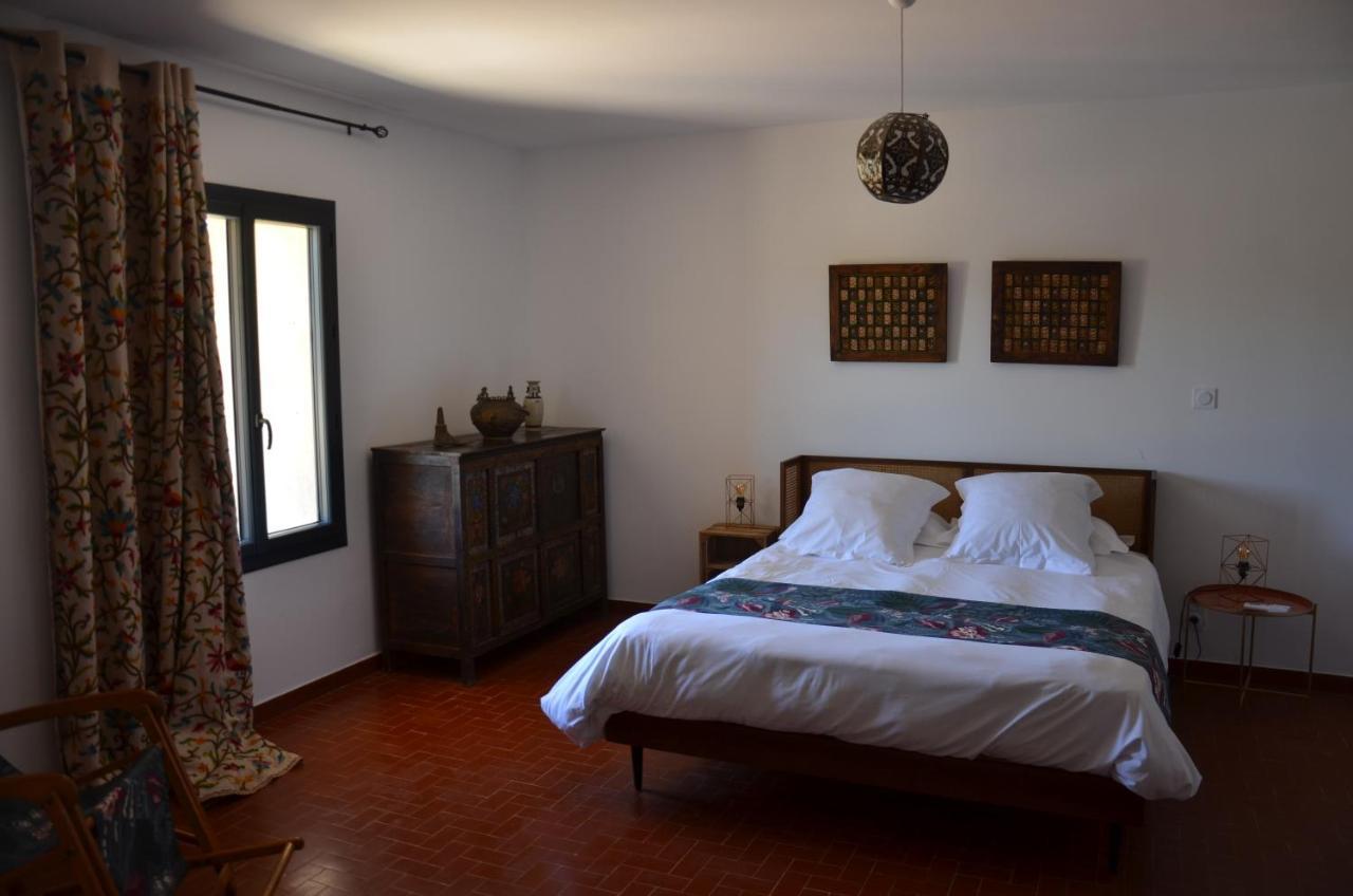 Mas De La Gramillere Hotel Barbentane ภายนอก รูปภาพ